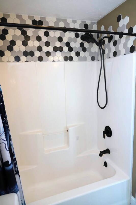 Foto del edificio - 330 Massasoit Rd