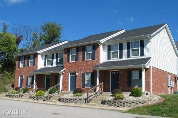 Primary Photo - 19 Brookhill Ct