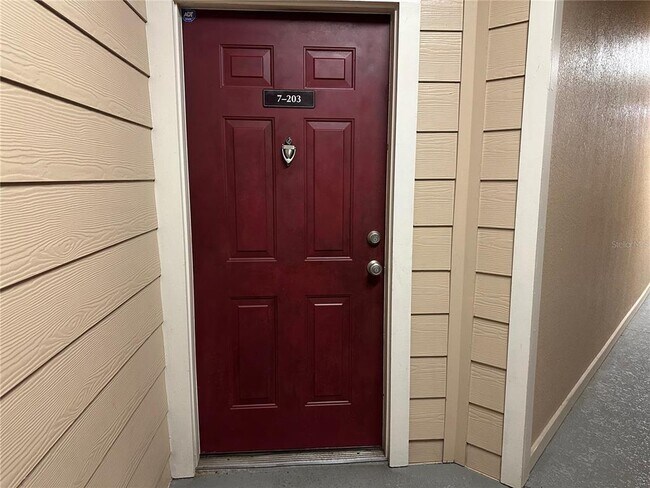 Foto del edificio - 1995 Erving Cir