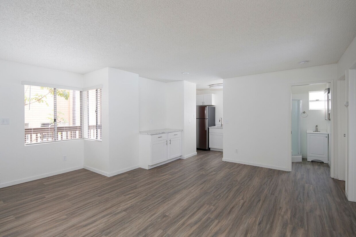 Foto principal - *OPEN HOUSE: 8/16 10:30-11:30AM* Gorgeous ...