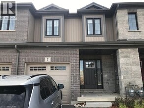 Building Photo - 135 Hardcastle Dr