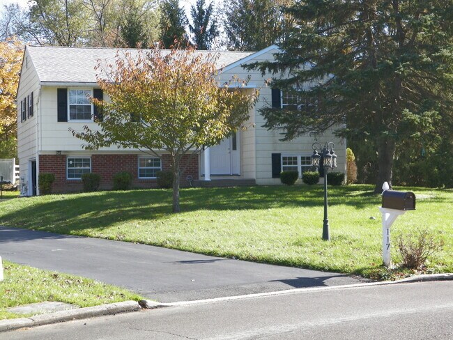 Foto del edificio - 117 Hedgerow