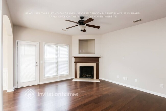 Foto del edificio - 319 Oakland Hills Way