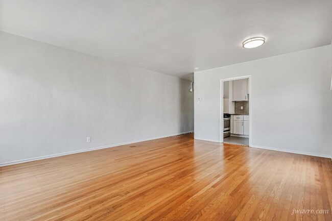 Building Photo - 50 Terra Vista Ave