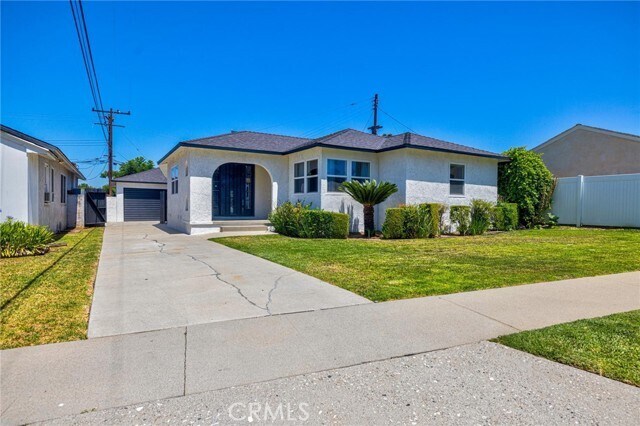 Foto principal - 8607 Strub Ave