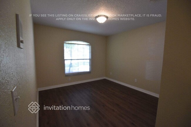 Building Photo - 155 Secluded Oak Ct