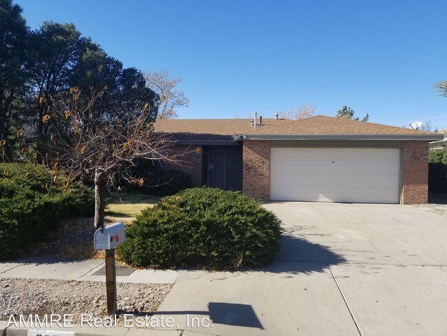 Building Photo - 6835 Truchas Dr NE