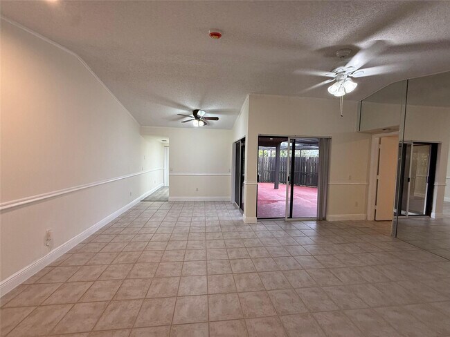 Foto del edificio - 14925 SW 48th Terrace