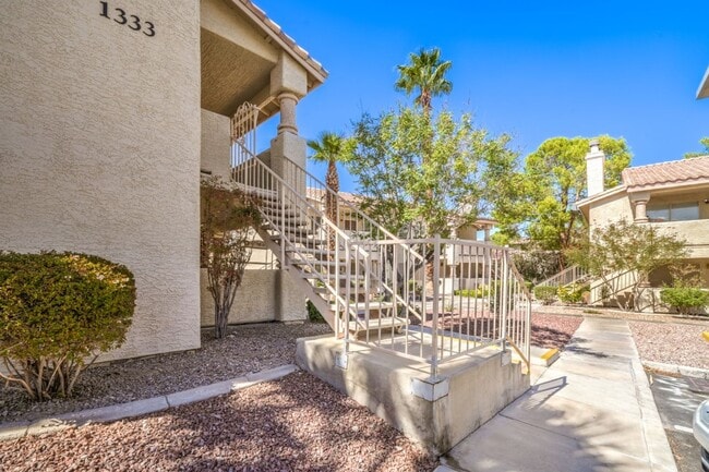 Foto del edificio - 1333 Pinto Rock Ln