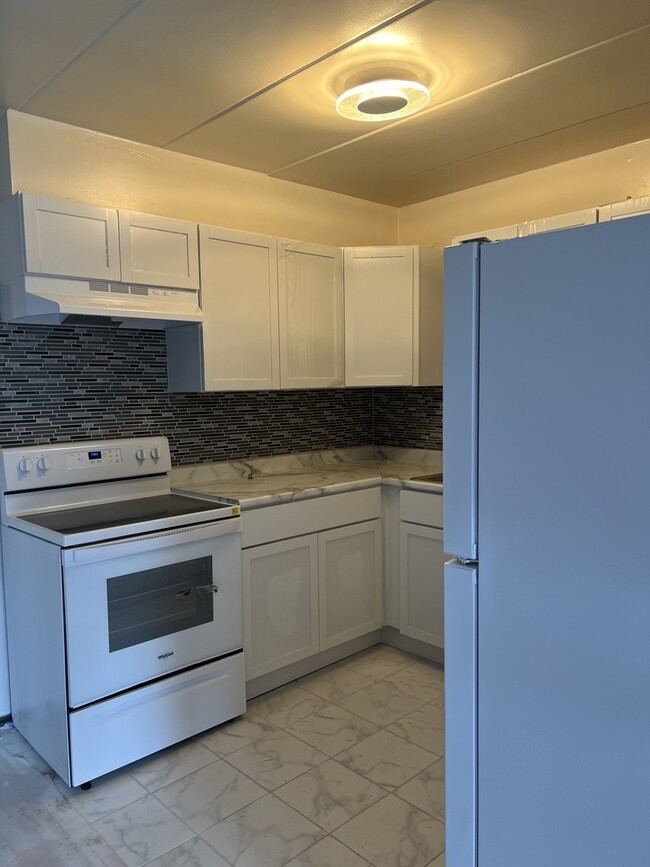 Building Photo - 17002 Novak Dr