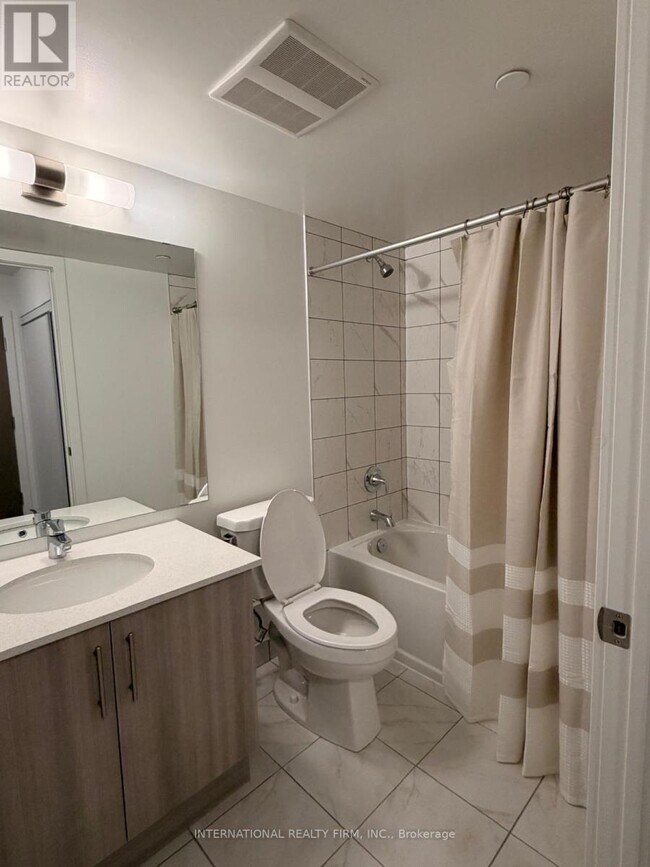 Photo du bâtiment - 1010 Sandy Beach Rd