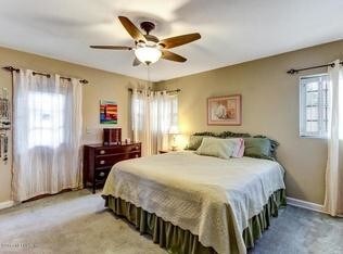 Foto principal - 4700 Water Oak Ln,