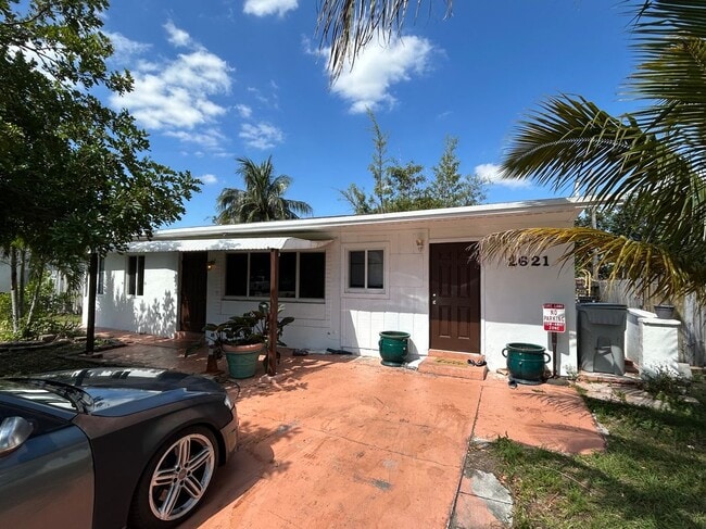 Foto del edificio - 2621 NE 9th Terrace