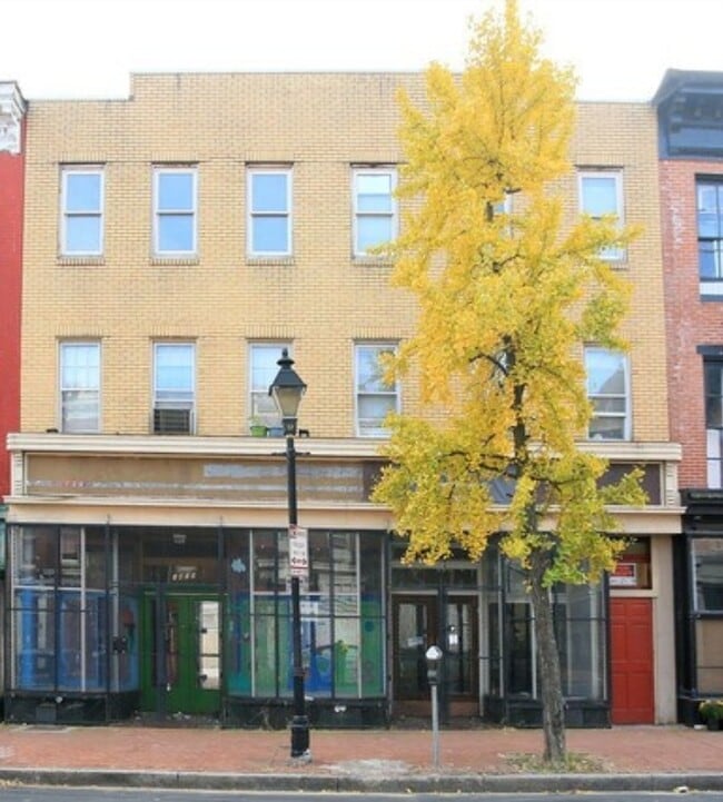 Building Photo - 1415 W Baltimore St