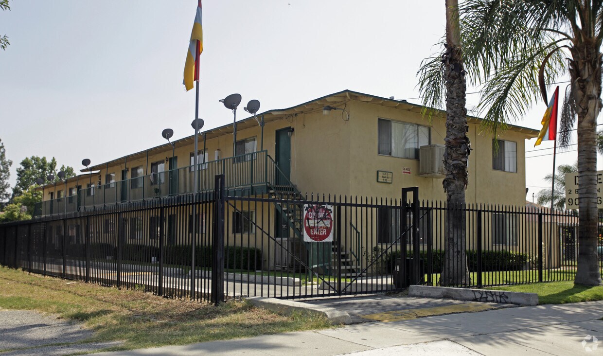 Foto principal - Date Apartments