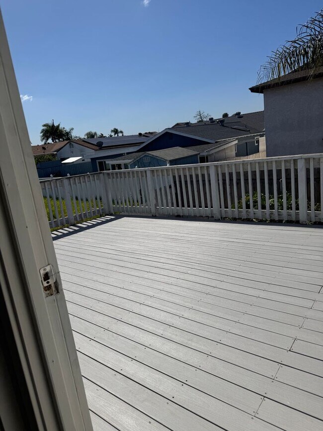 Foto del edificio - Home for rent-Otay Mesa West