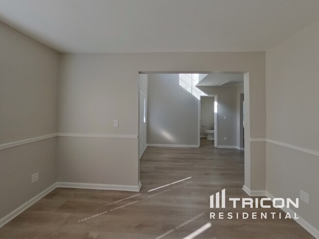 Foto del edificio - 3008 Deep Cove Dr NW