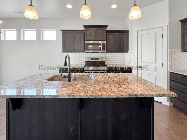 Foto del edificio - 1376 W Pebblestone Dr