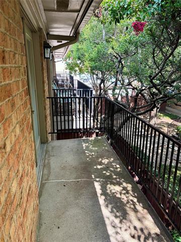 Foto del edificio - 4211 Newton Ave