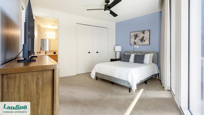 Building Photo - 143 E Commerce St