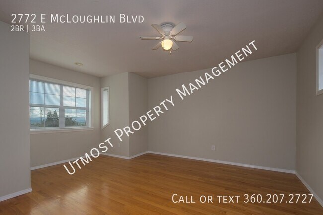 Foto del edificio - Spacious CONDO FOR RENT with a VIEW!