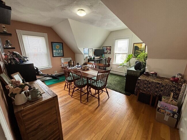 Building Photo - 11 Prospect Hill Ave