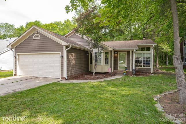 Primary Photo - 3 br, 2 bath House - 12806 R Hedgeway Drive