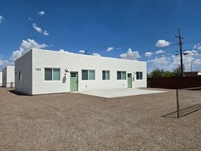 Building Photo - 1325 W Speedway Blvd