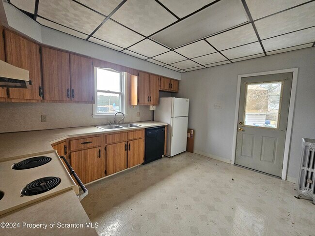 Building Photo - 603 Edgar St