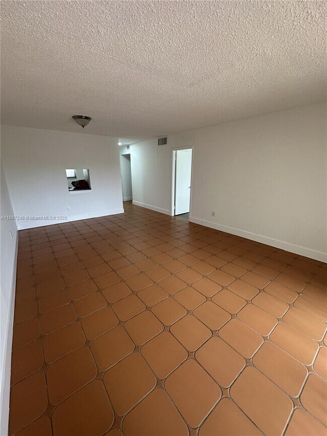 Building Photo - 7703 Camino Real