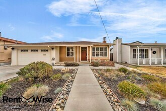 338 Arbor Dr