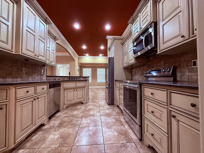 Foto del edificio - ***3006 SW Pine Valley Road***