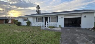 Building Photo - 1740 Elinor Pl