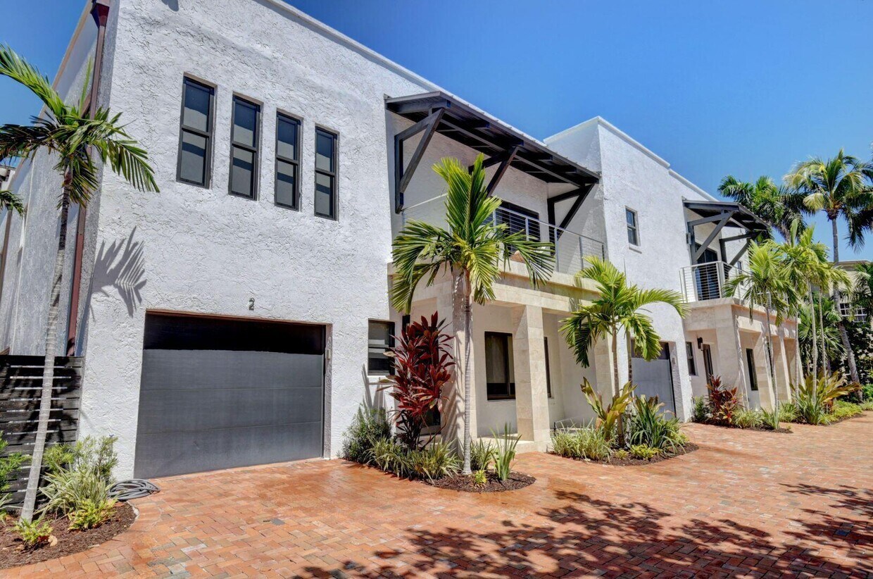 1121 Bel Air Dr, Highland Beach, FL 33487 Townhome Rentals in