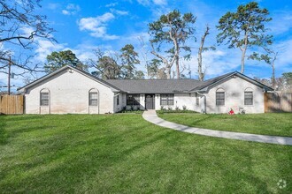 Building Photo - 2402 Bammel Timbers Ln