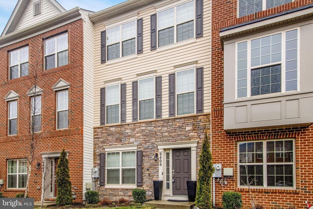 9406 Geaton Park Pl, Lanham, MD 20706 Townhome Rentals in Lanham MD