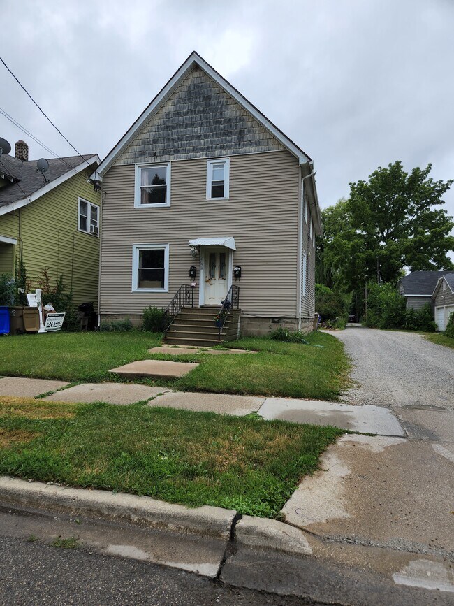 Front of House - 6028 20th Ave