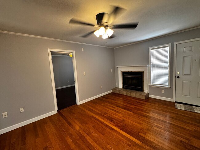 Foto del edificio - 358 John King Rd