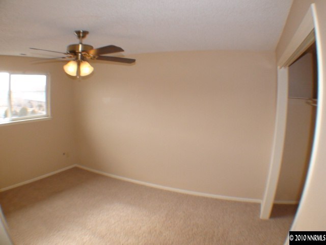 Foto del edificio - Roomy townhouse
