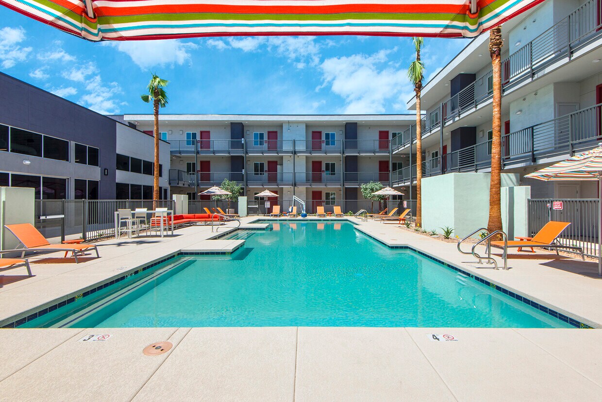 Urbana on 12th Rentals in Phoenix at 4225 N 12TH St Phoenix, AZ