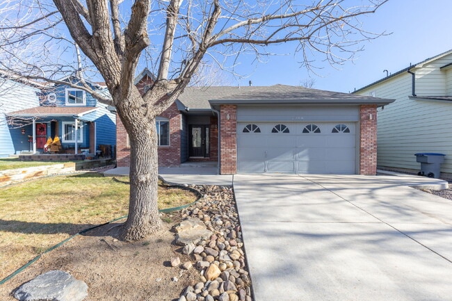 Photo - Desirable 3bdrm/3 bath in NW Longmont! Apartment