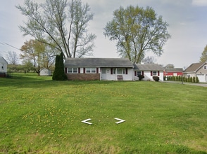Building Photo - 926 Callowhill Rd