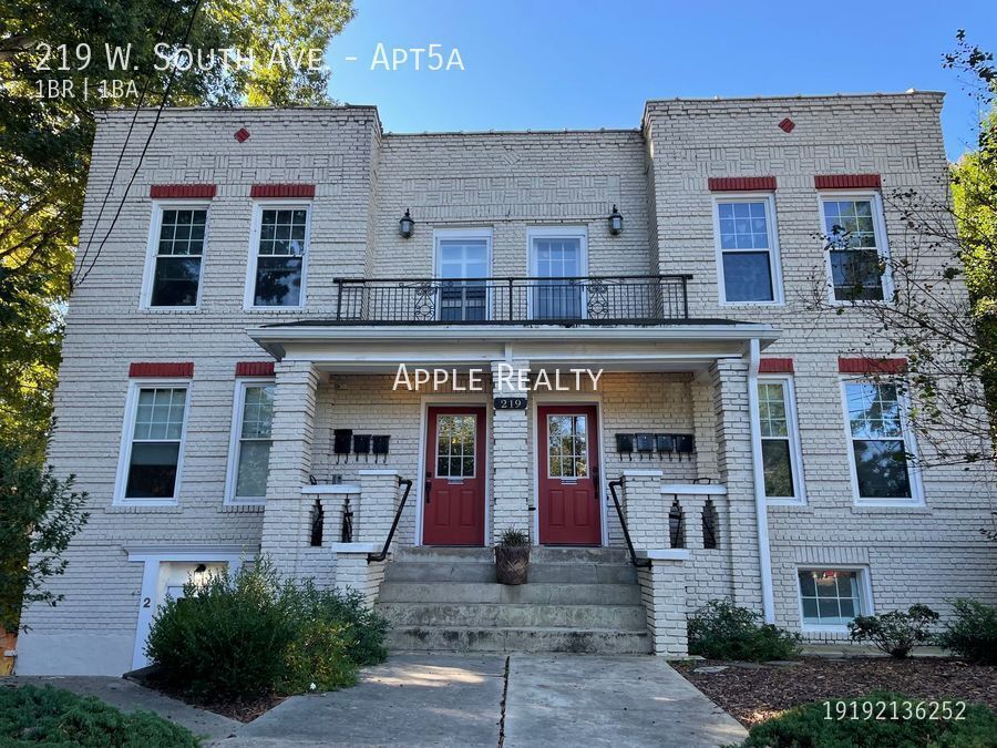 Primary Photo - 219 South Ave