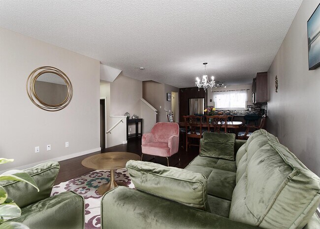 Photo du bâtiment - 286 Legacy Village Way SE
