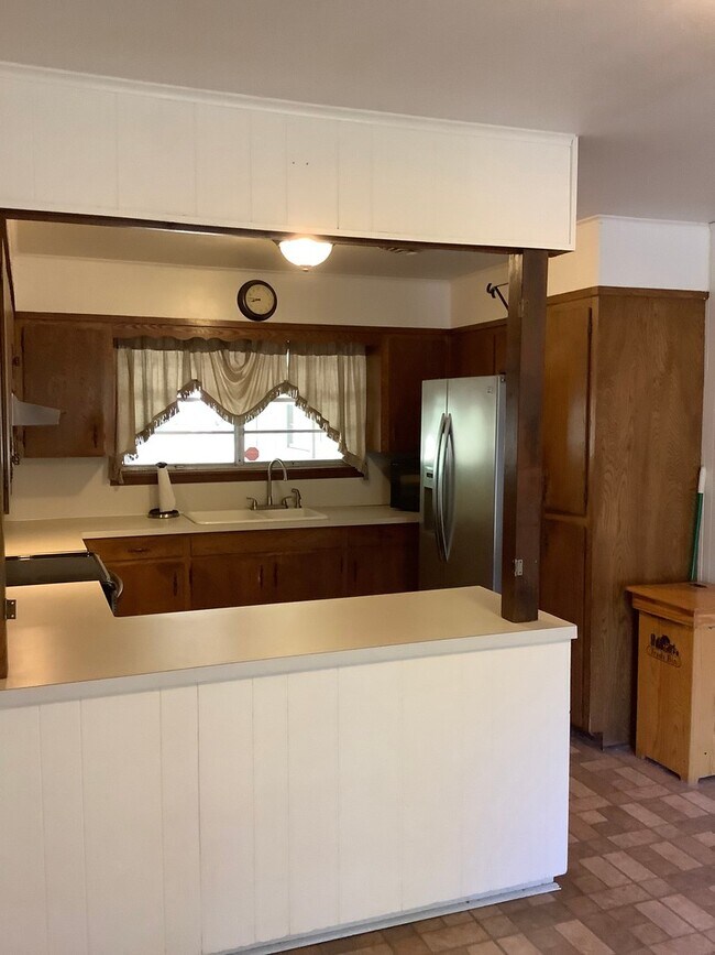 Building Photo - ** SHREVEPORT BLANCHARD AREA **