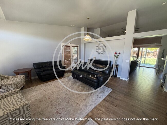 Building Photo - Beautiful 4 Bedroom Home in Carson City