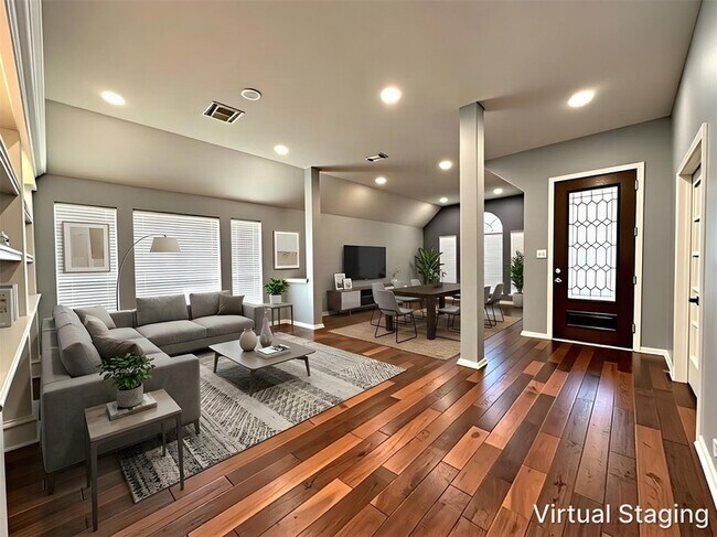 Foto del edificio - 1423 Greenway Village Dr