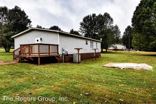 Building Photo - 3 br, 2 bath House - 4150 Forest Court