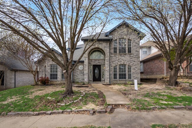 Building Photo - Spacious 4 bedroom home!  Garland ISD