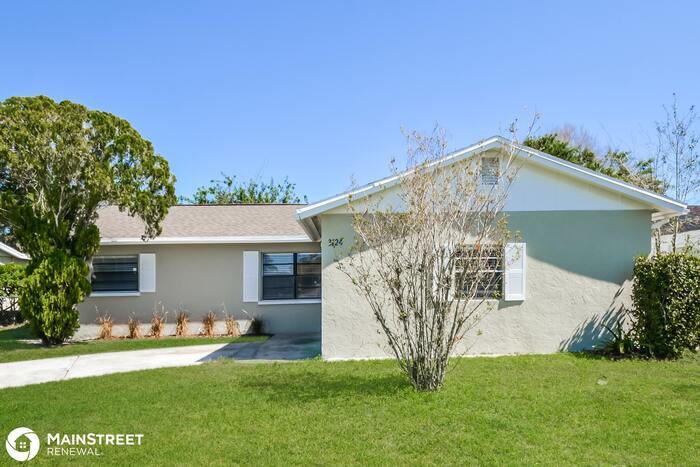 Foto principal - 3124 Newtown Blvd, Sarasota, FL 34234